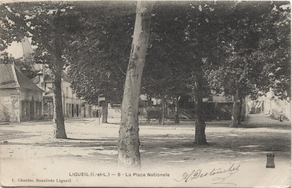 cpa Ligueil Place Nationale 1905