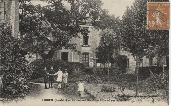 CPA NOUVELLE MAIRIE 1928